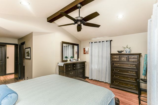 21 N Laurel Dr, Wichita, KS 67206