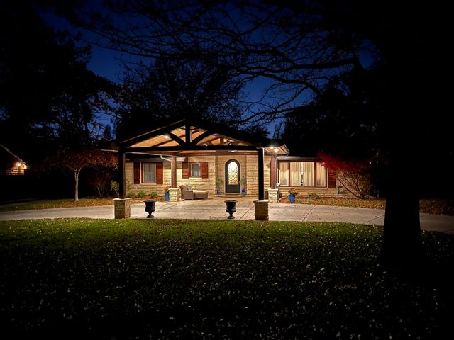 21 N Laurel Dr, Wichita, KS 67206