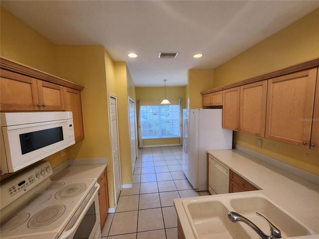 11076 WINTER CREST DRIVE, Riverview, FL 33569