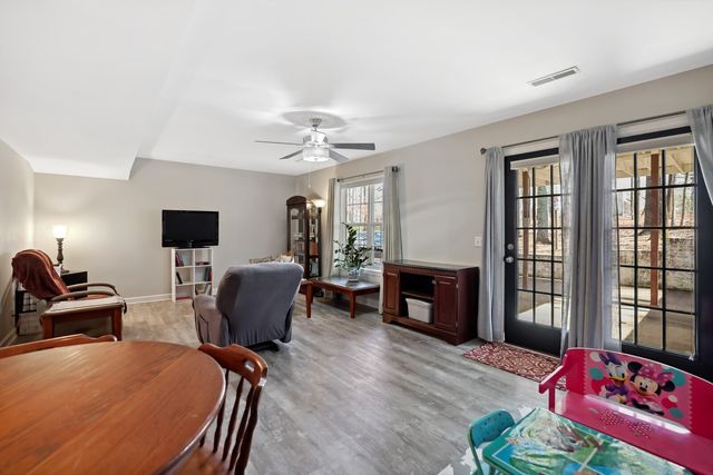 532 Strudwick Dr, Goodlettsville, TN 37072