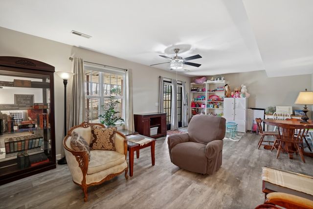 532 Strudwick Dr, Goodlettsville, TN 37072