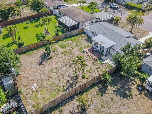 1349 YOUNG AVENUE, Clearwater, FL 33756