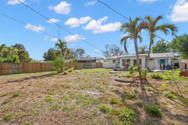 1349 YOUNG AVENUE, Clearwater, FL 33756