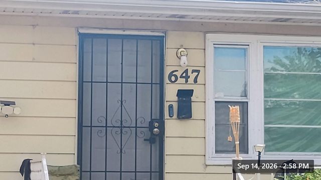 647 N New Hampshire Street, Gary, IN 46403