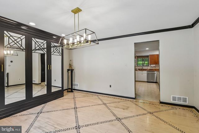 11112 VALLEY HEIGHTS DR, Owings Mills, MD 21117