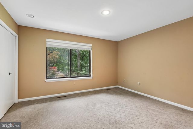 11112 VALLEY HEIGHTS DR, Owings Mills, MD 21117