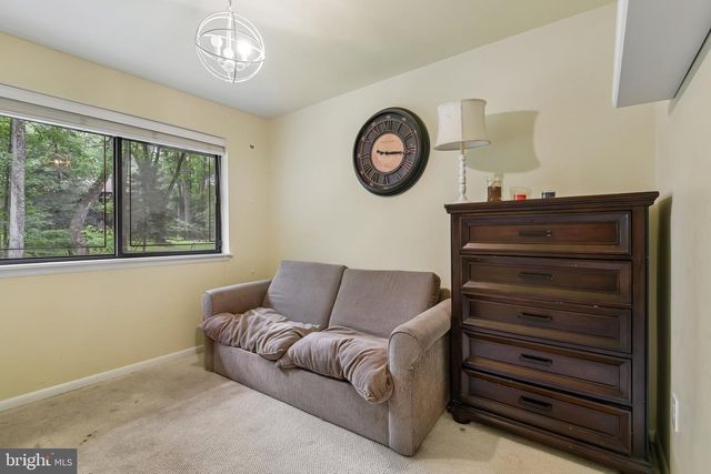 11112 VALLEY HEIGHTS DR, Owings Mills, MD 21117
