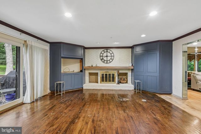 11112 VALLEY HEIGHTS DR, Owings Mills, MD 21117