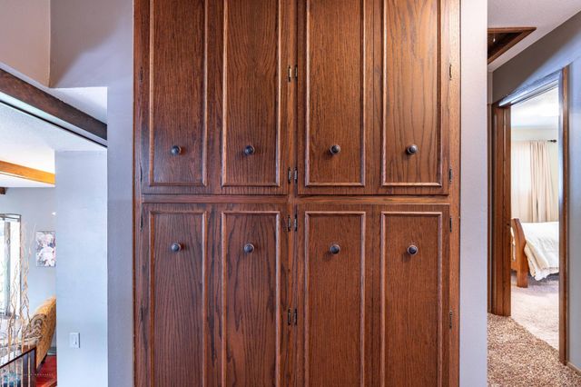 2925 Edgewood Drive N, Fargo, ND 58102