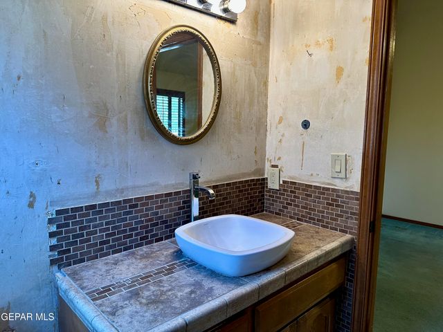 7237 Orizaba Avenue, El Paso, TX 79912