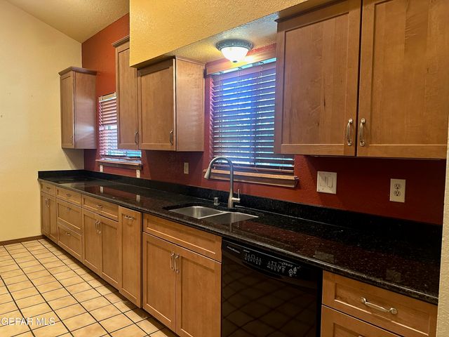7237 Orizaba Avenue, El Paso, TX 79912