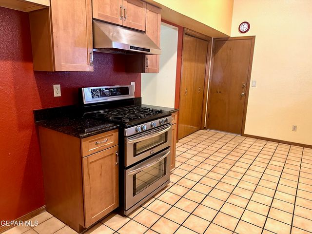 7237 Orizaba Avenue, El Paso, TX 79912