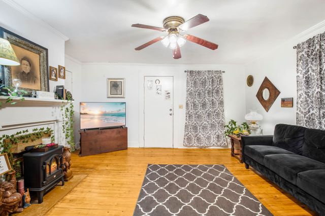 2461 Old Greenbrier Pike, Greenbrier, TN 37073