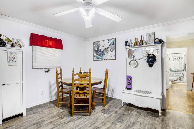 2461 Old Greenbrier Pike, Greenbrier, TN 37073