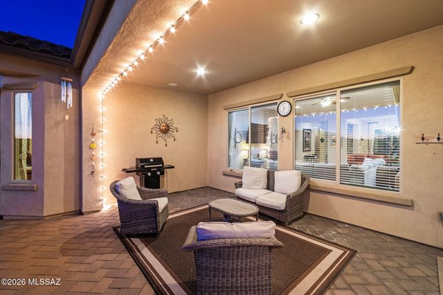 2431 N Wychwood Court, Tucson, AZ 85749