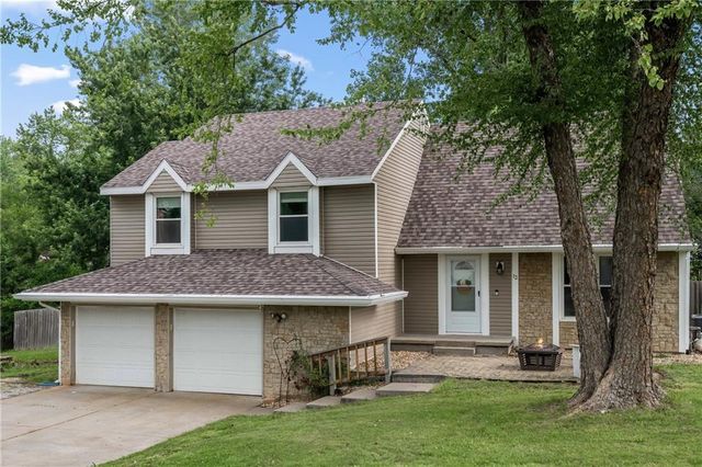 13 Baber Circle, Camden Point, MO 64018