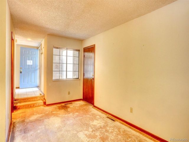12592 E Cornell Circle, Aurora, CO 80014