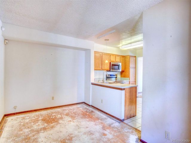 12592 E Cornell Circle, Aurora, CO 80014