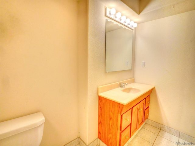12592 E Cornell Circle, Aurora, CO 80014