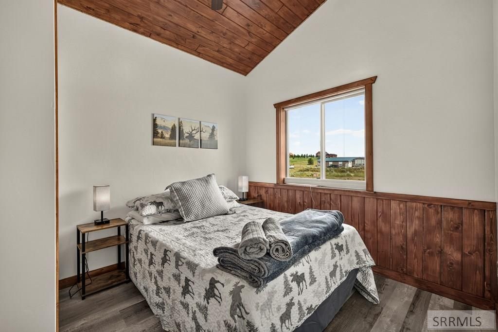 Image 16 of property listing at 3987 Joseph Drive, Island Park, ID 83429