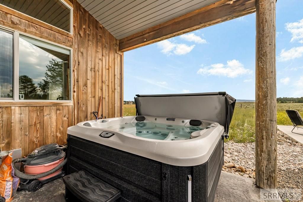 Image 23 of property listing at 3987 Joseph Drive, Island Park, ID 83429