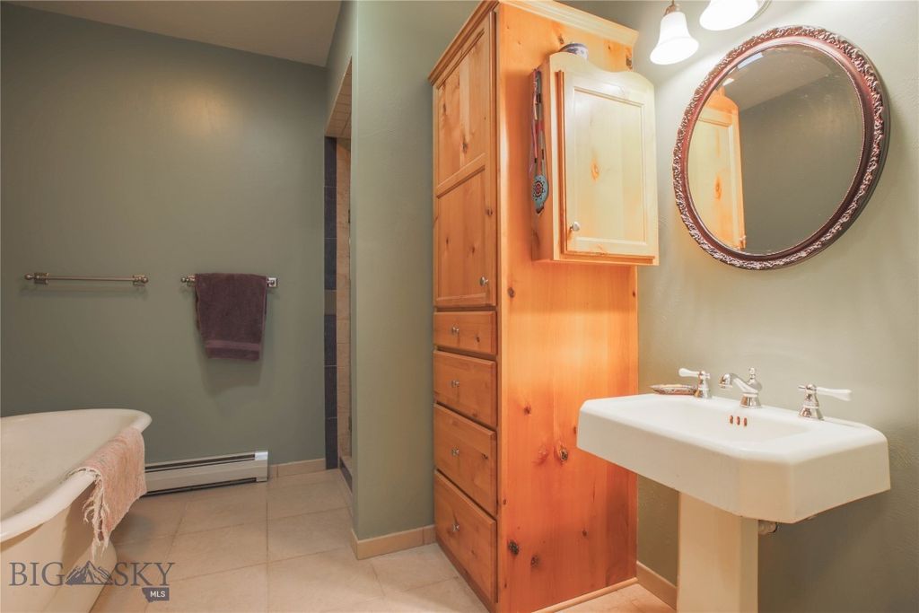 240 Tizer Lake Road, Jefferson City, MT 59638 photo 12