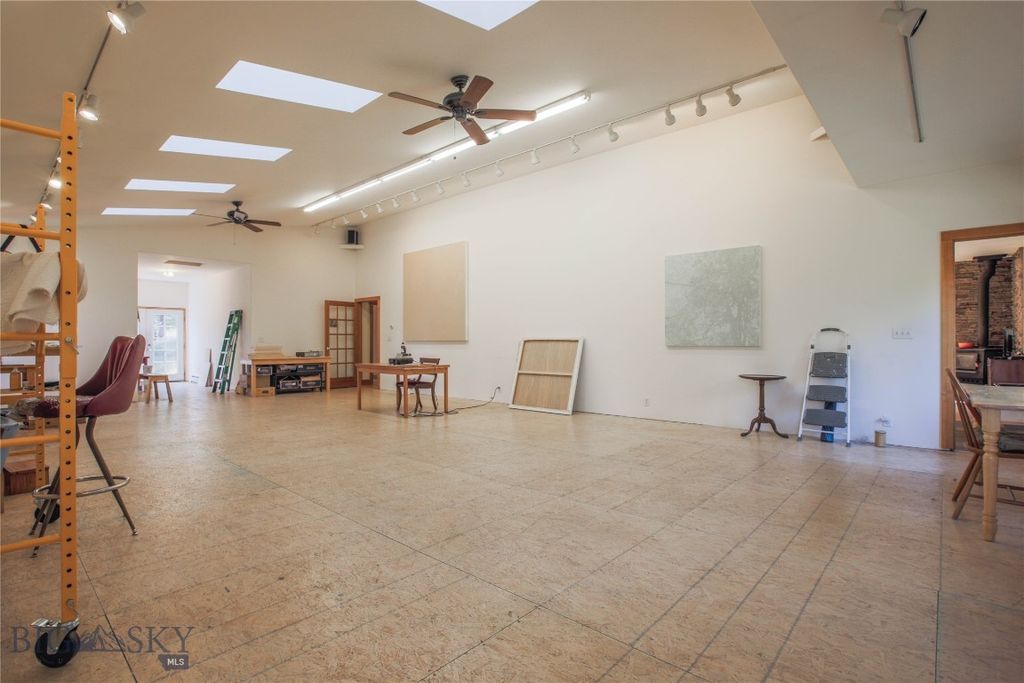 240 Tizer Lake Road, Jefferson City, MT 59638 photo 17