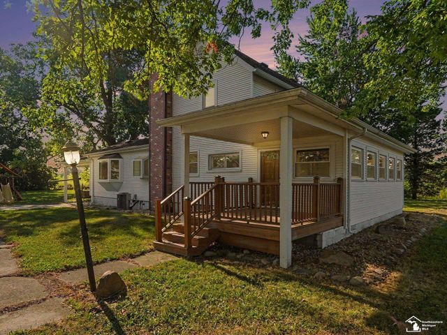 11484 Dennison Road, Milan, MI 48160