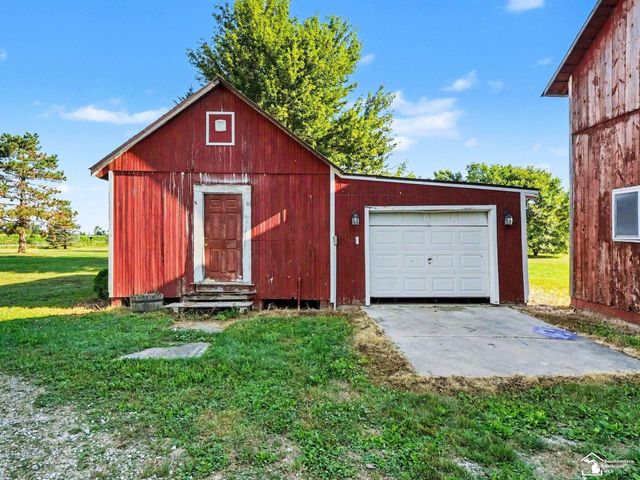 11484 Dennison Road, Milan, MI 48160