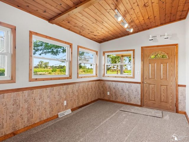 11484 Dennison Road, Milan, MI 48160