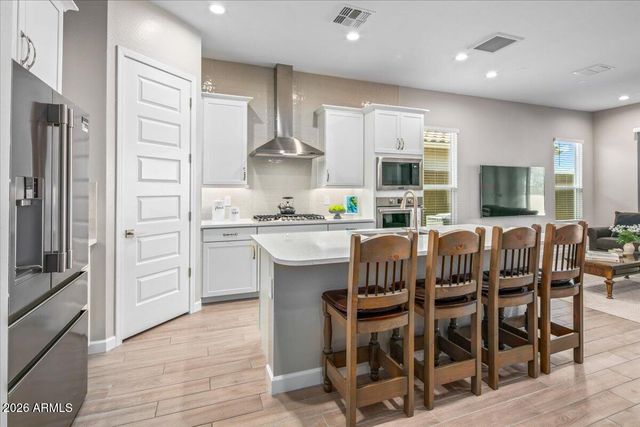 21926 N 61ST Way, Phoenix, AZ 85054