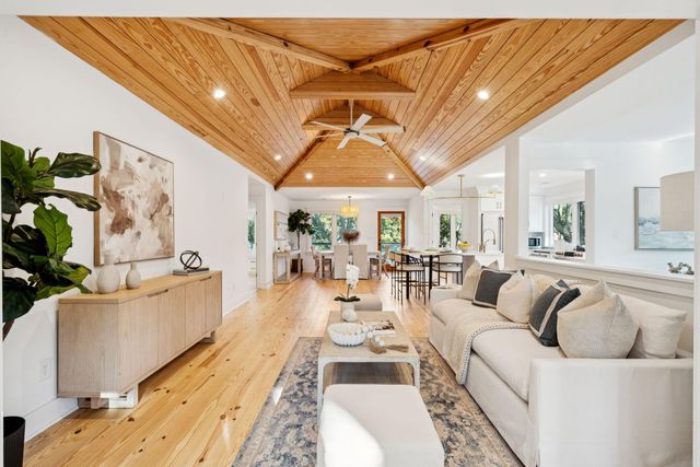 816 Palm Boulevard, Isle Of Palms, SC 29451