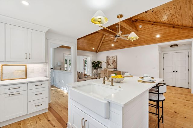 816 Palm Boulevard, Isle Of Palms, SC 29451