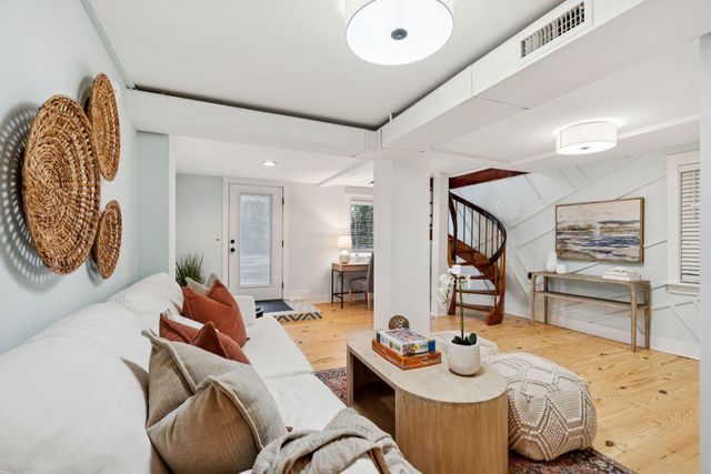 816 Palm Boulevard, Isle Of Palms, SC 29451