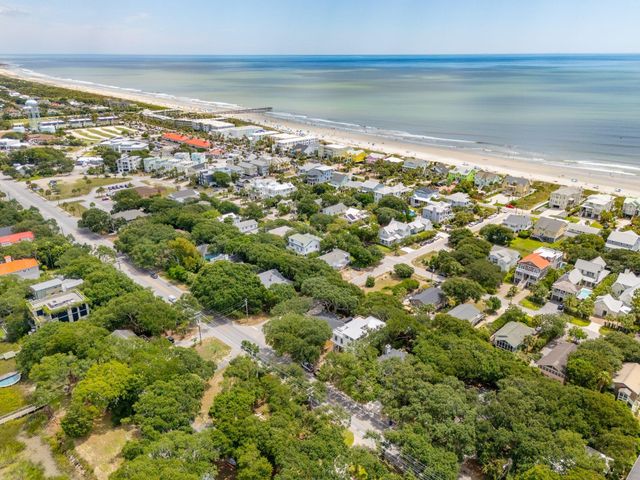 816 Palm Boulevard, Isle Of Palms, SC 29451