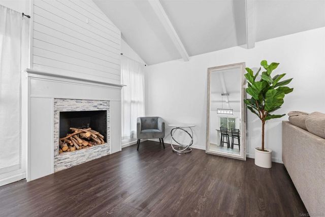 320 E Palommar Street, Chula Vista, CA 91911