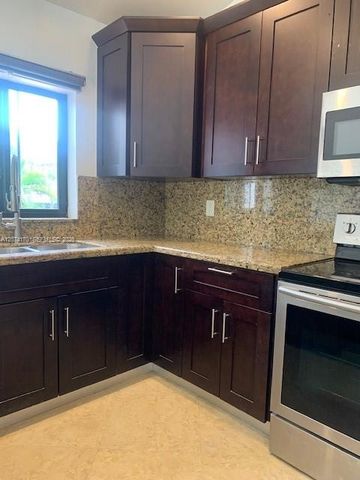 10020 SW 91st Terrace, Miami, FL 33176