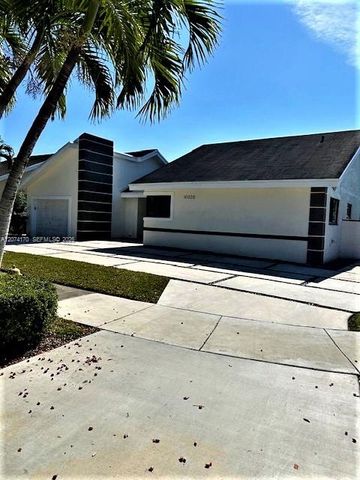 10020 SW 91st Terrace, Miami, FL 33176