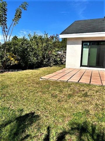 10020 SW 91st Terrace, Miami, FL 33176