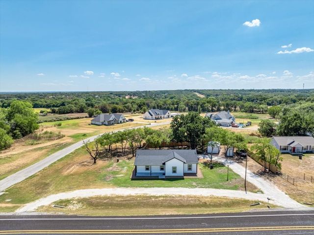 750 Jay Bird Lane, Reno, TX 76082