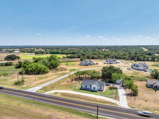 750 Jay Bird Lane, Reno, TX 76082