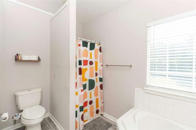 107 Barrington Parkway, Stockbridge, GA 30281