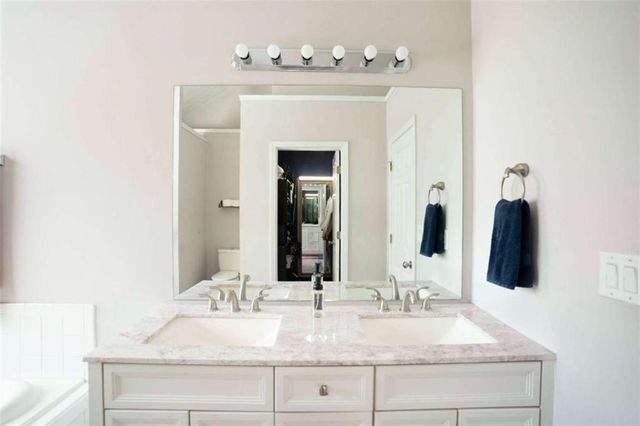 107 Barrington Parkway, Stockbridge, GA 30281
