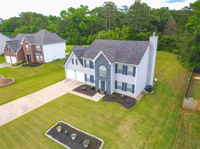 107 Barrington Parkway, Stockbridge, GA 30281