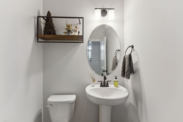 903 Carnation Dr, Smyrna, TN 37167