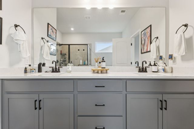 903 Carnation Dr, Smyrna, TN 37167