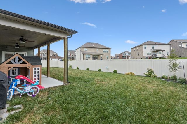 903 Carnation Dr, Smyrna, TN 37167