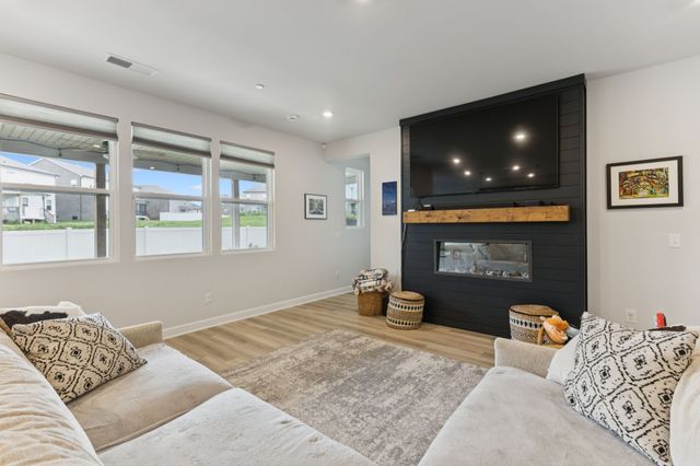 903 Carnation Dr, Smyrna, TN 37167