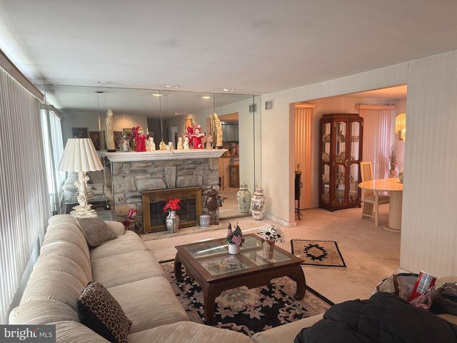 5015 FITLER ST, Philadelphia, PA 19114