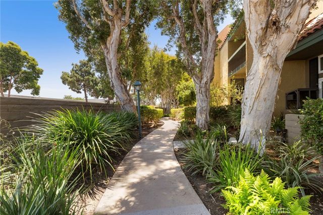 1028 Palo Verde Avenue, Long Beach, CA 90815